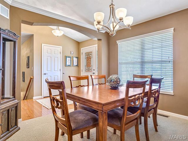 4020 Autumn Oak Drive, Smithton, IL 62285