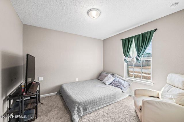 1385 PANTHER LAKE Parkway, Jacksonville, FL 32221