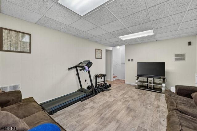 321 North Ave 127, Cranford Twp., NJ 07016