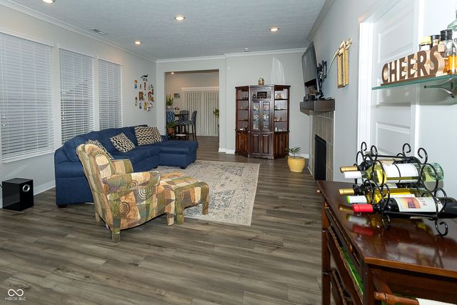 8615 Hudson Way, Brownsburg, IN 46112