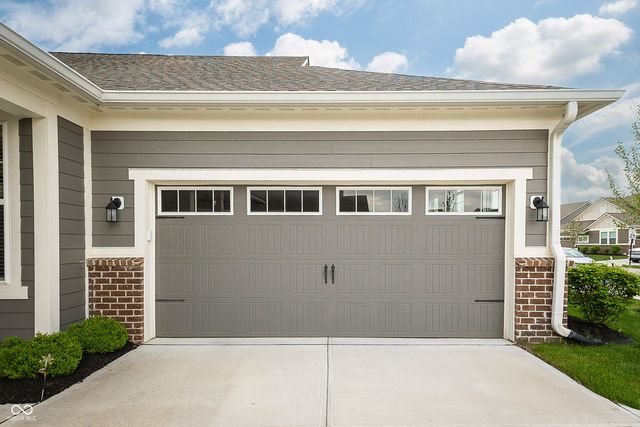 8615 Hudson Way, Brownsburg, IN 46112