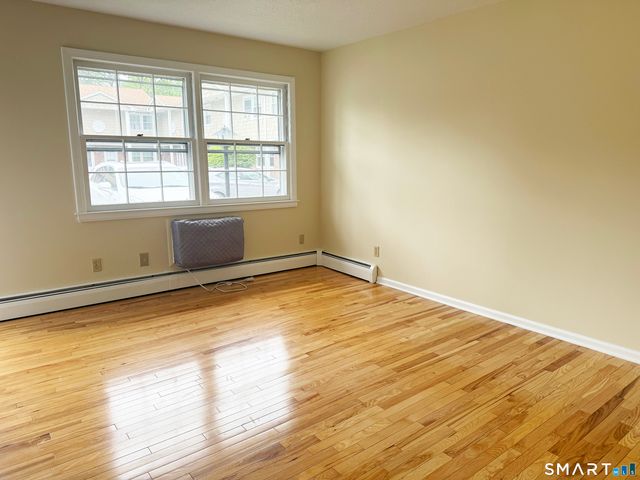 116 Commerce Street 5, Clinton, CT 06413