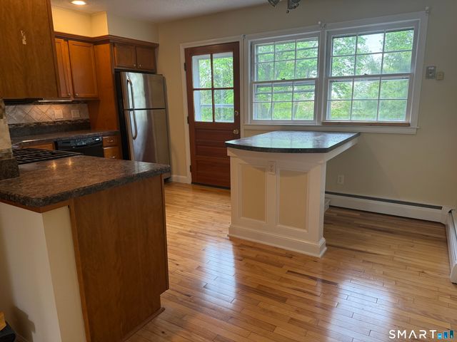 116 Commerce Street 5, Clinton, CT 06413
