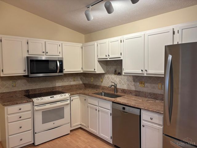 3691 W Galbraith Road, Colerain Twp, OH 45247