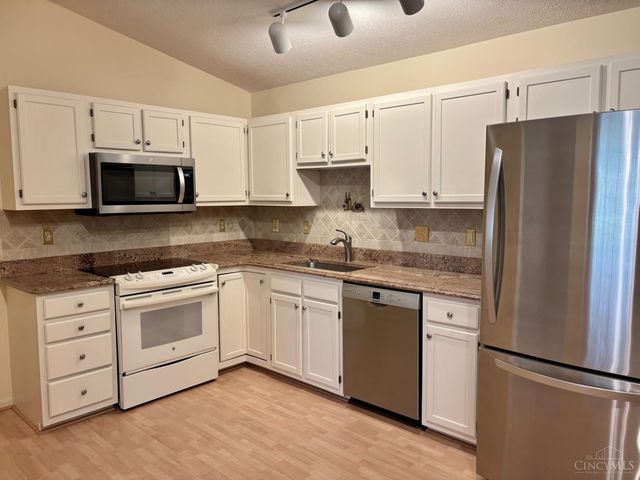 3691 W Galbraith Road, Colerain Twp, OH 45247