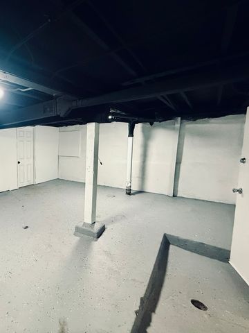 11725 S Morgan Street, Chicago, IL 60643