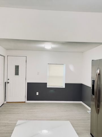 11725 S Morgan Street, Chicago, IL 60643