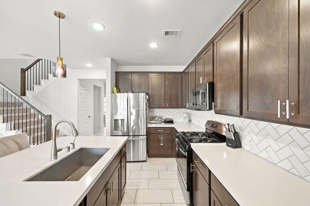 8010 Cliffside Terrace Court, Richmond, TX 77407