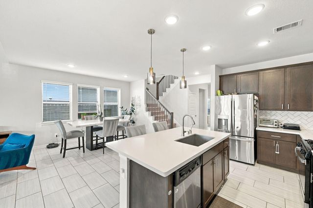 8010 Cliffside Terrace Court, Richmond, TX 77407