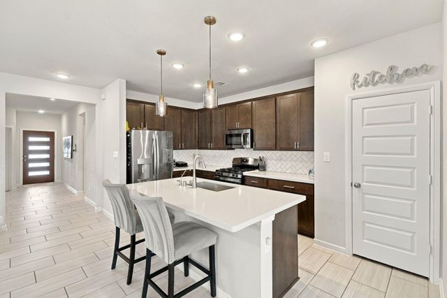 8010 Cliffside Terrace Court, Richmond, TX 77407