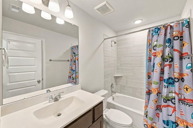 8010 Cliffside Terrace Court, Richmond, TX 77407