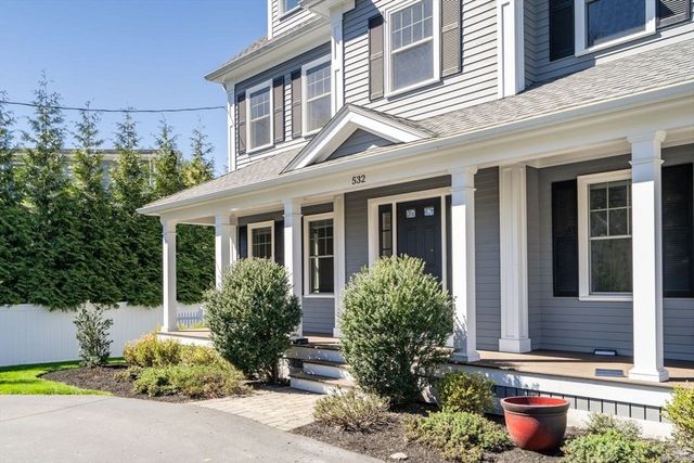 532 Lowell St, Lexington, MA 02420
