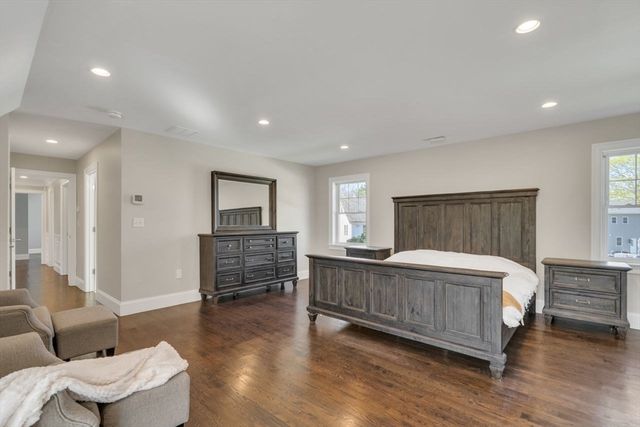 532 Lowell St, Lexington, MA 02420