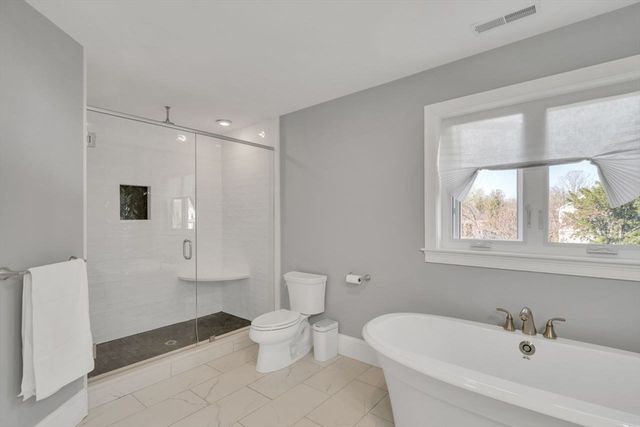 532 Lowell St, Lexington, MA 02420