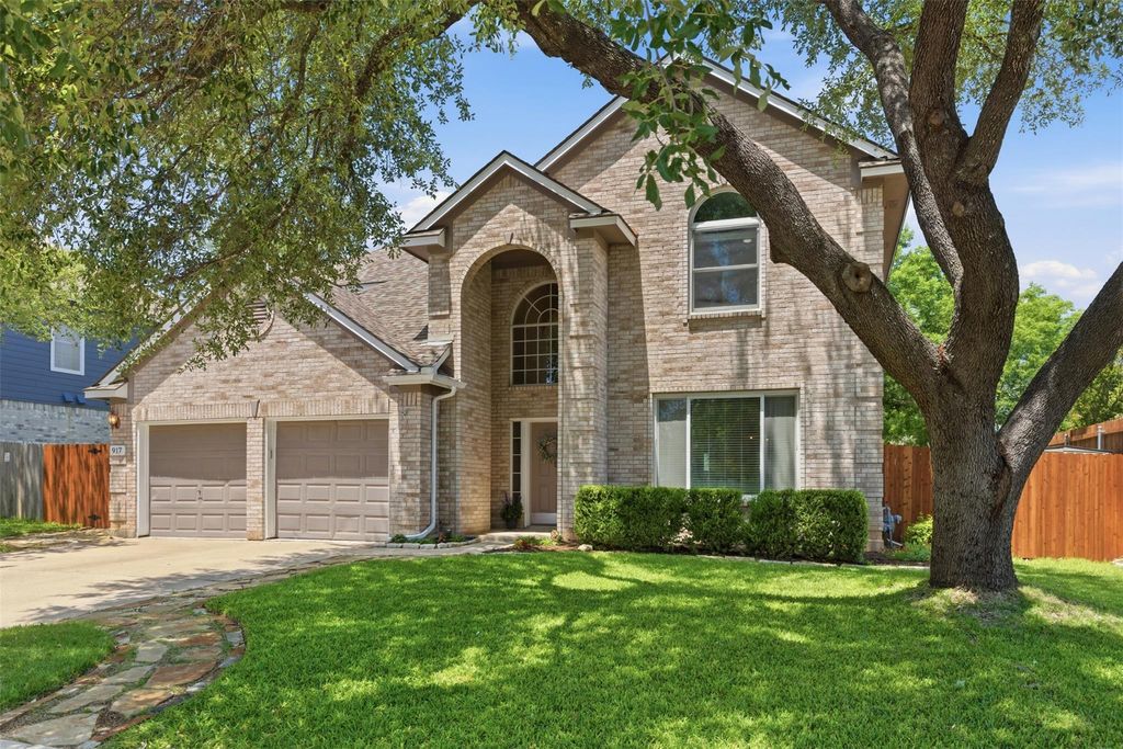 917 Woodhollow LN, Cedar Park, TX 78613