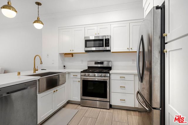 6400 Crescent Parkway 315, Playa Vista, CA 90094