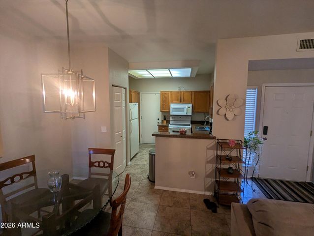 1001 N PASADENA -- 10, Mesa, AZ 85201