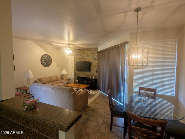 1001 N PASADENA -- 10, Mesa, AZ 85201