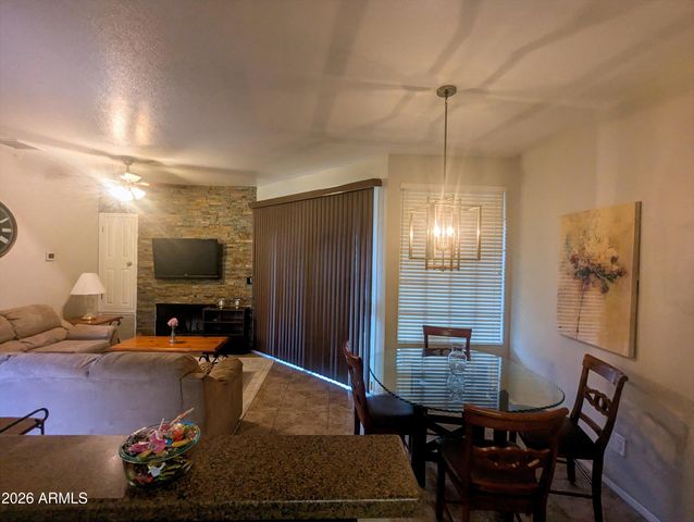 1001 N PASADENA -- 10, Mesa, AZ 85201