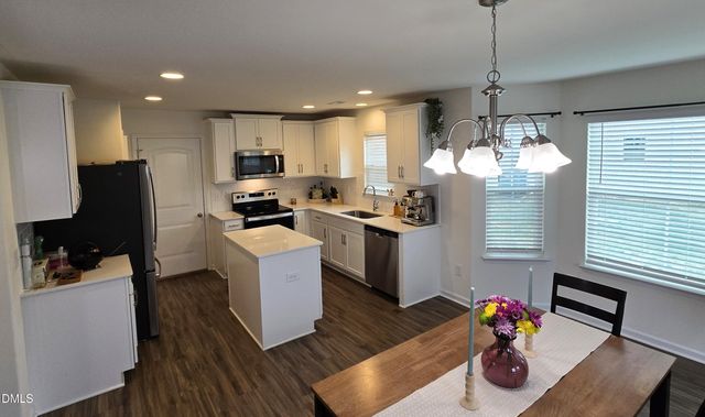 1049 Thicket Drive, Burlington, NC 27217