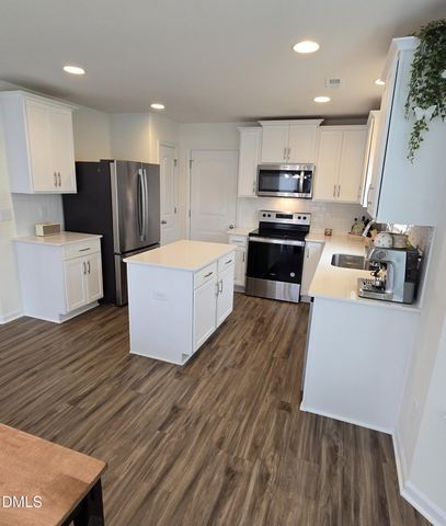 1049 Thicket Drive, Burlington, NC 27217