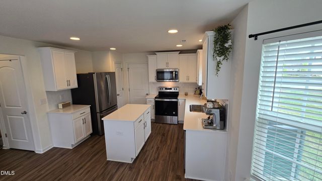 1049 Thicket Drive, Burlington, NC 27217