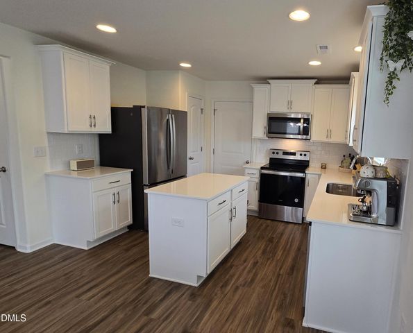1049 Thicket Drive, Burlington, NC 27217