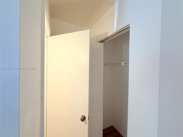 107 Gardens Drive 106, Pompano Beach, FL 33069