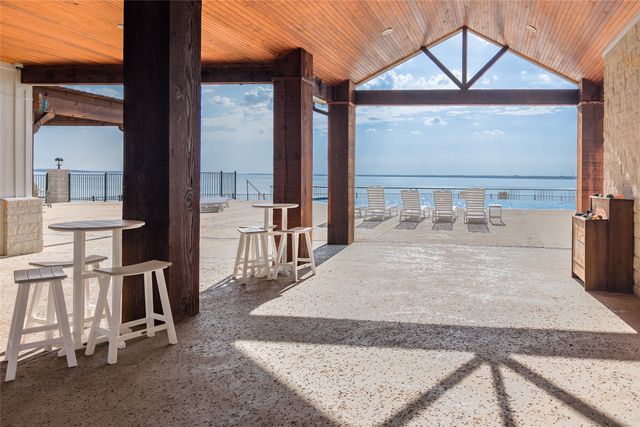 524 Shores Drive, Honey Grove, TX 75446