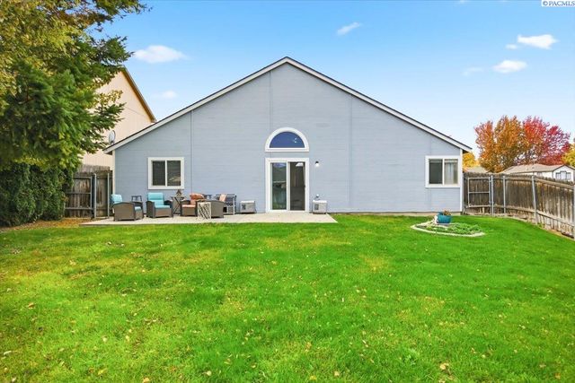 3435 S Dennis St, Kennewick, WA 99337