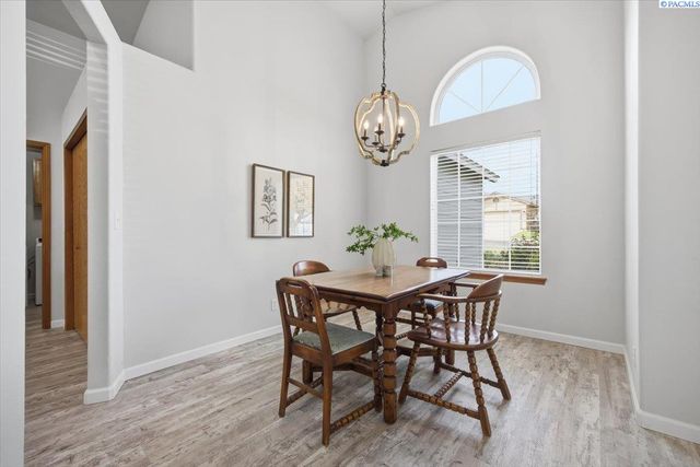 3435 S Dennis St, Kennewick, WA 99337