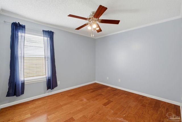 4521 Baywoods Ct, Pensacola, FL 32504