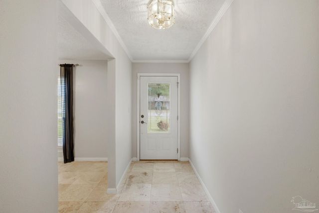 4521 Baywoods Ct, Pensacola, FL 32504