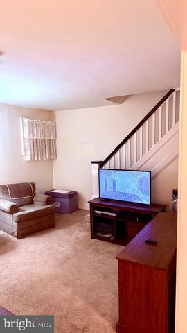 239 TIOGA ST, Trenton, NJ 08609