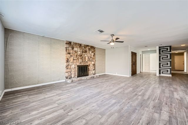 3954 Edgemoor Way, Las Vegas, NV 89121