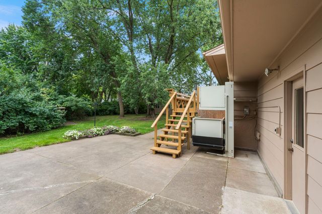 444 Maple Dell Road, Cambridge, MN 55008