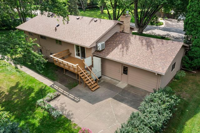 444 Maple Dell Road, Cambridge, MN 55008