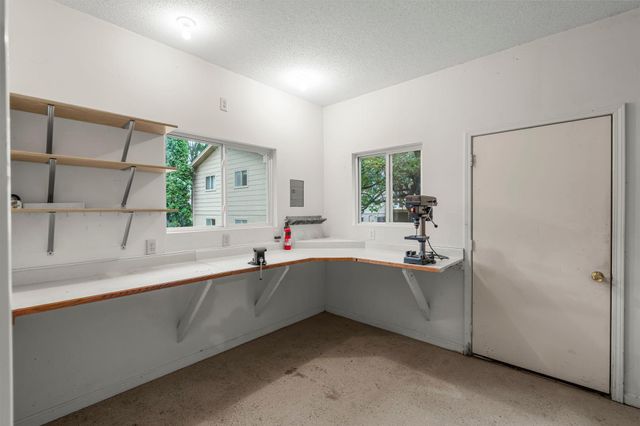 444 Maple Dell Road, Cambridge, MN 55008