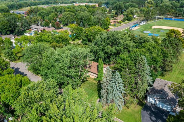 444 Maple Dell Road, Cambridge, MN 55008