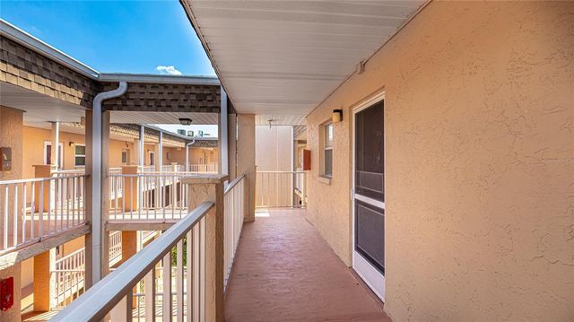 1330 GLEN OAKS DRIVE E 374D, Sarasota, FL 34232