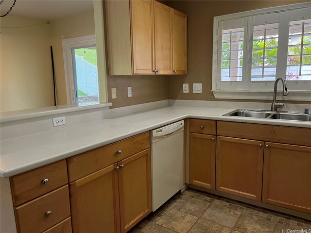 92-6043 Nemo Street 24, Kapolei, HI 96707