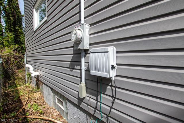 672 E 109th Street, Cleveland, OH 44108