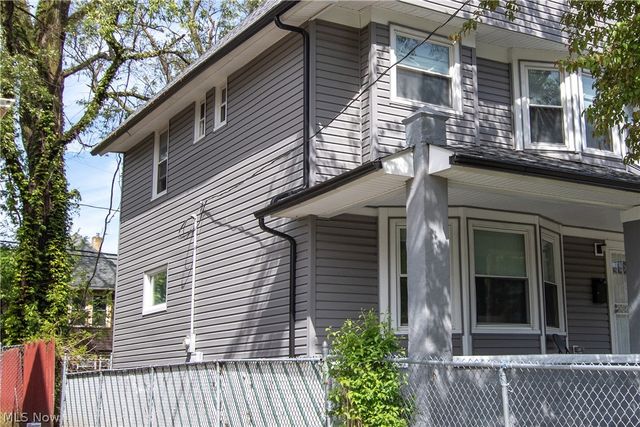 672 E 109th Street, Cleveland, OH 44108