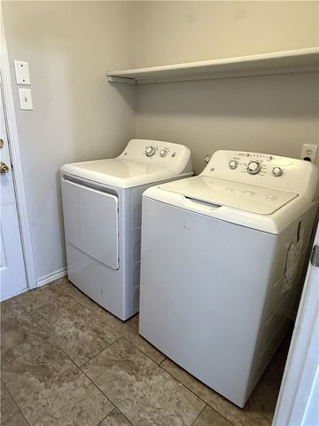 6713 Sudbury Dr, Corpus Christi, TX 78414