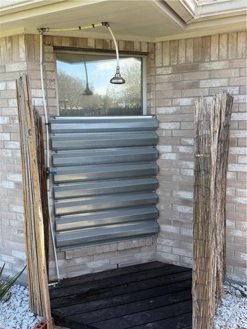 6713 Sudbury Dr, Corpus Christi, TX 78414