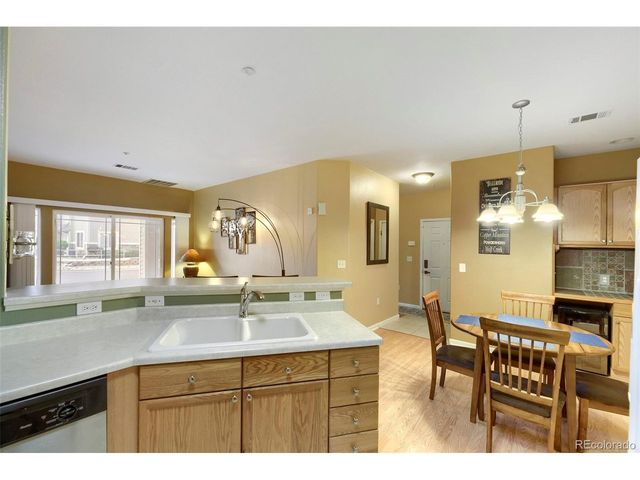 9691 W Coco Cir 105, Littleton, CO 80128