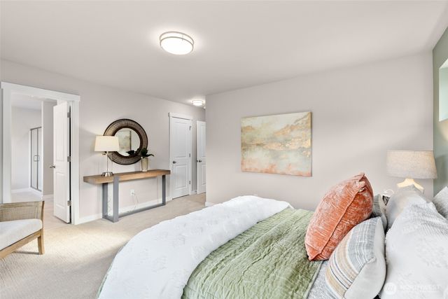 318 NE Shadowhawk Lane, Bremerton, WA 98311