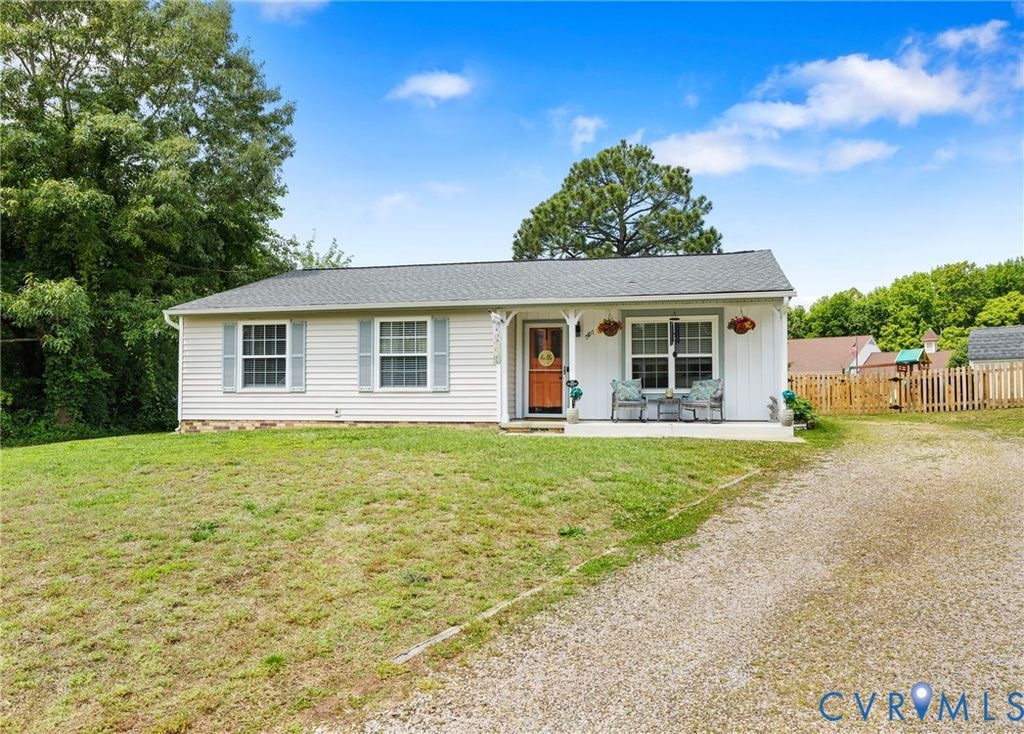 7497 Ridge Way, Mechanicsville, VA 23111