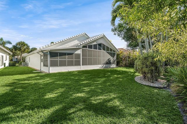 7313 SE Seagate Lane, Stuart, FL 34997