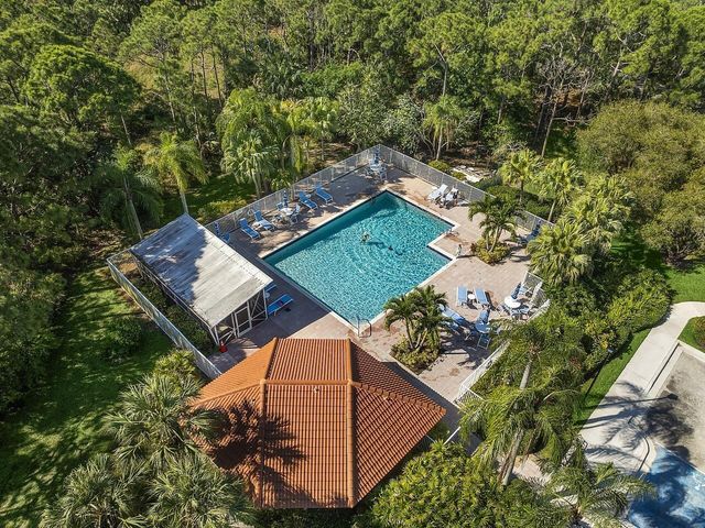 7313 SE Seagate Lane, Stuart, FL 34997